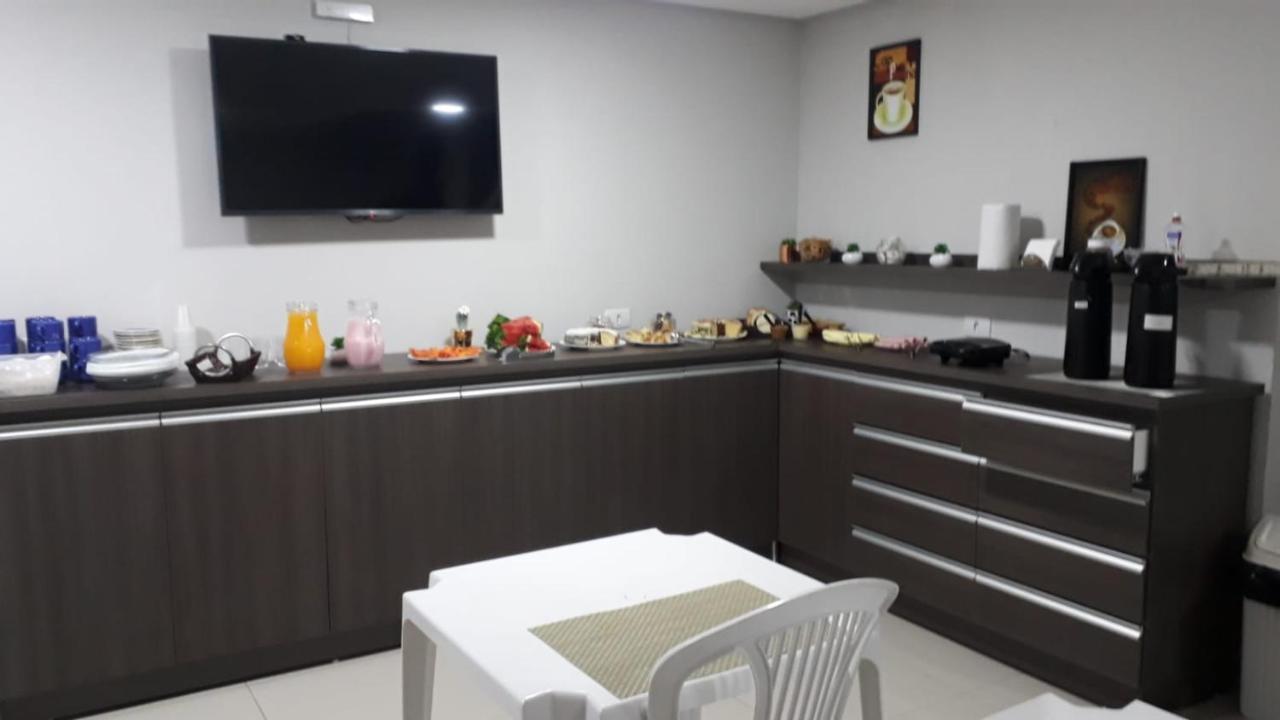 Hotel Rof Telemaco Borba ภายนอก รูปภาพ
